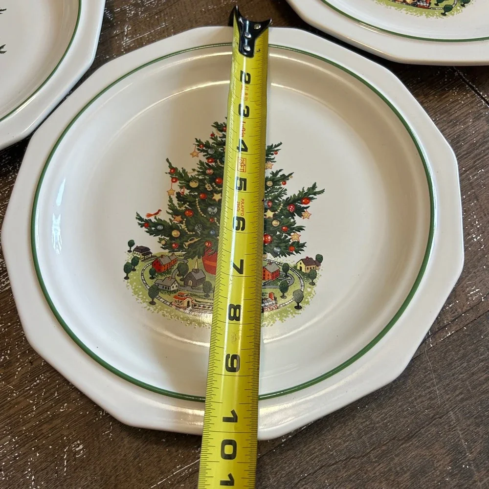 Vtg Pfaltzgraff Christmas Heritage Stoneware 10in Dinner Plates Set of 4 Tree